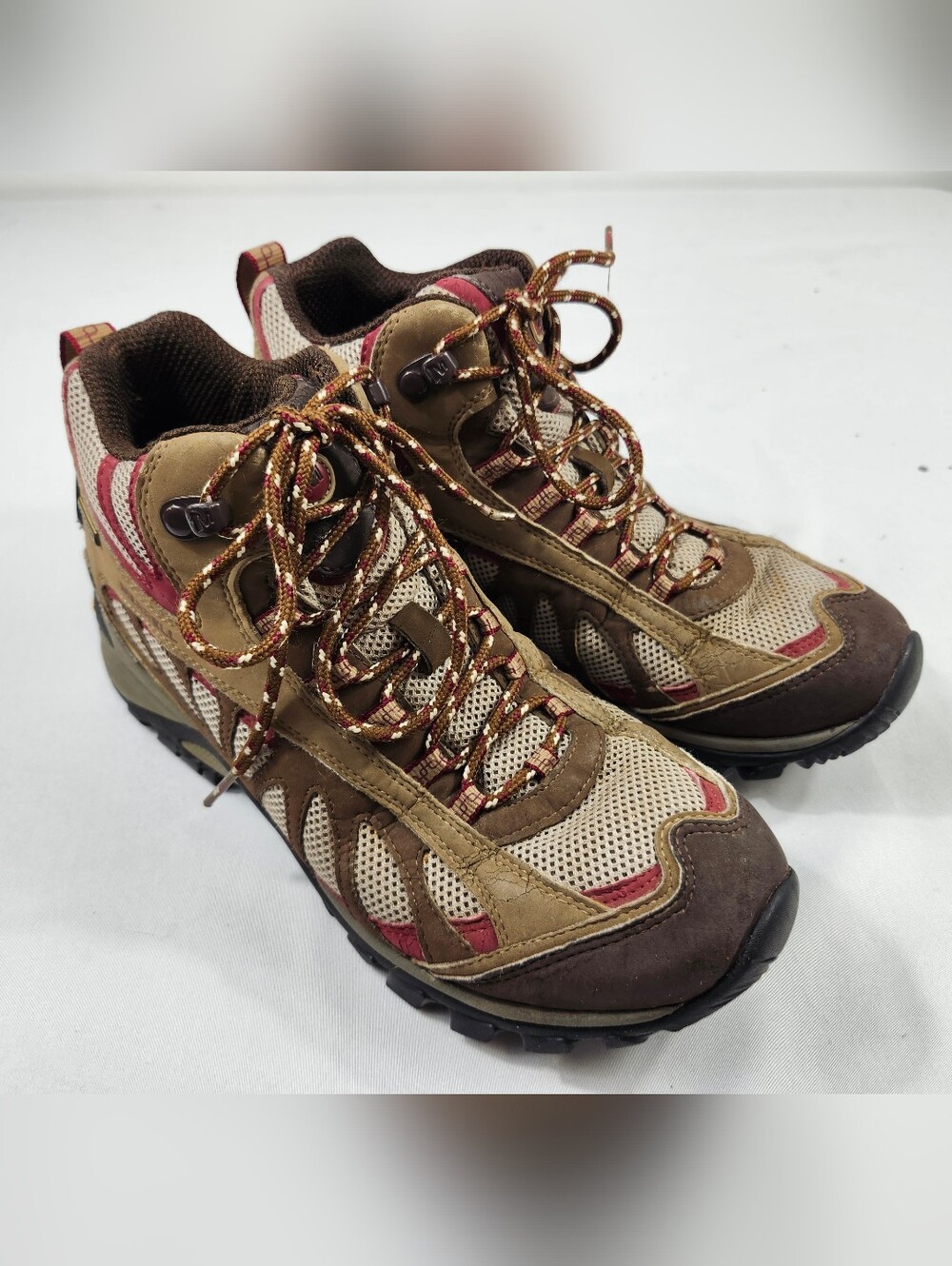 Merrell Women's 9 M Brown Tan and Red Hiking Boots Shoes Vibram Sole
